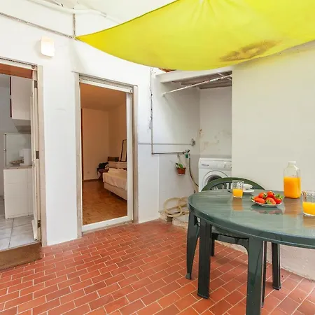 Apartment B58 - Rising Sun Holiday Place Lagos