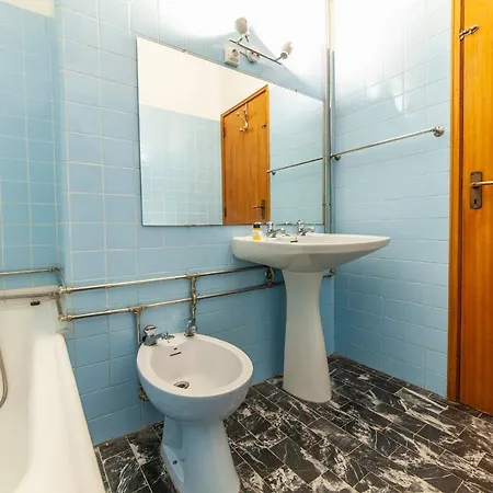B58 - Rising Sun Holiday Place Apartment *